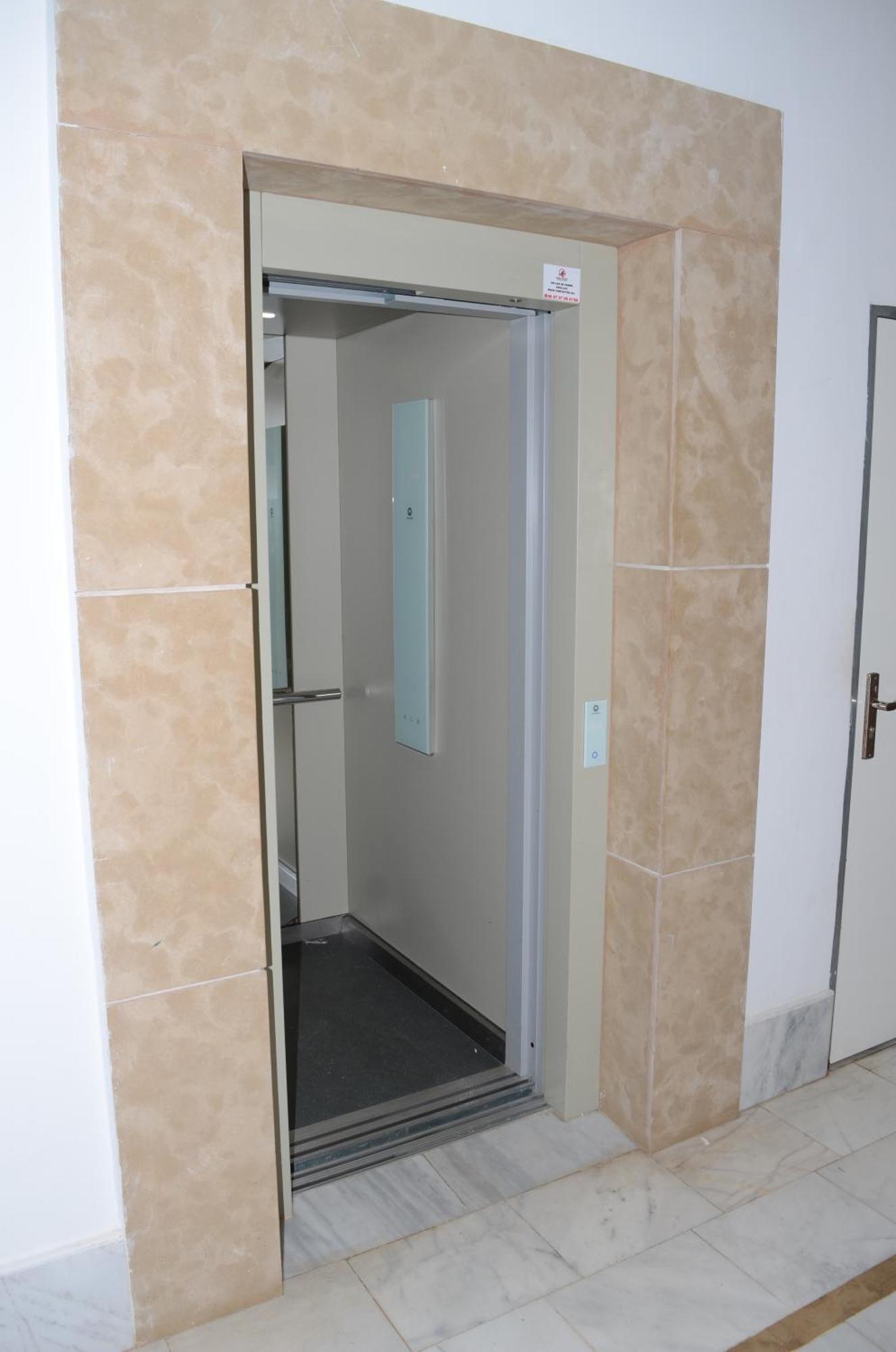 New Luxury 5 Min Mohammed V Airport *