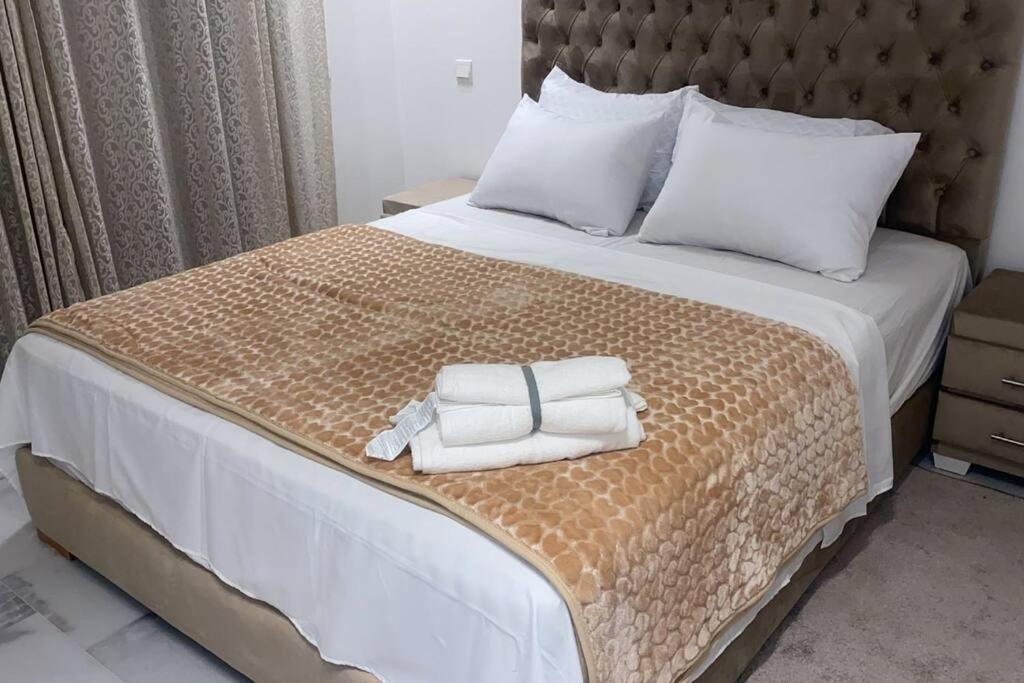 New Luxury 5 Min Mohammed V Airport Casa Blanca